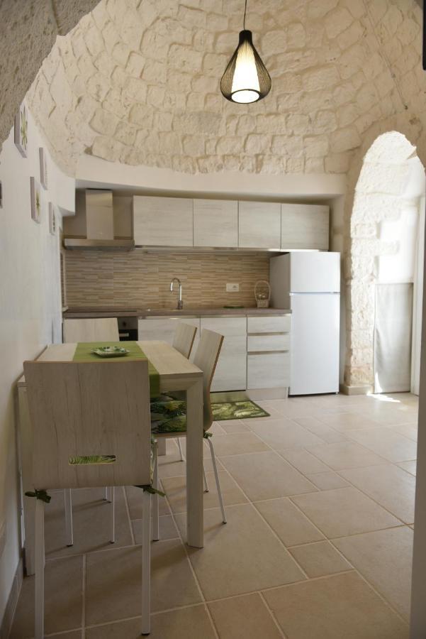 הוילה מרטינה פרנקה Trulli Dal Sole Alla Luna מראה חיצוני תמונה