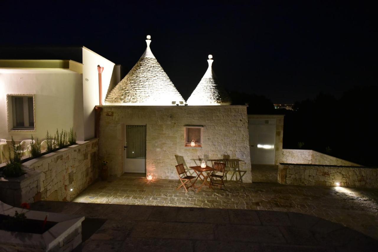 הוילה מרטינה פרנקה Trulli Dal Sole Alla Luna מראה חיצוני תמונה
