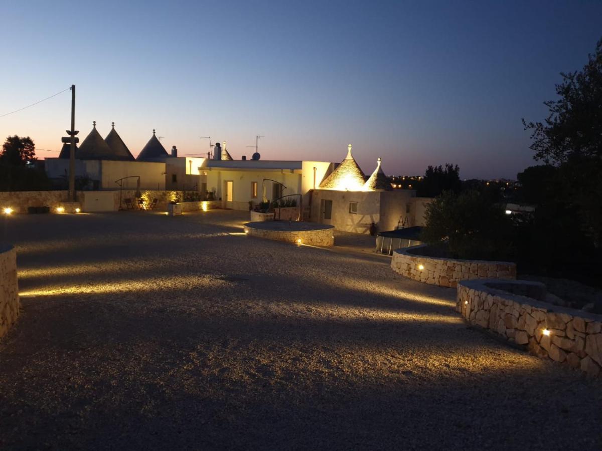 הוילה מרטינה פרנקה Trulli Dal Sole Alla Luna מראה חיצוני תמונה