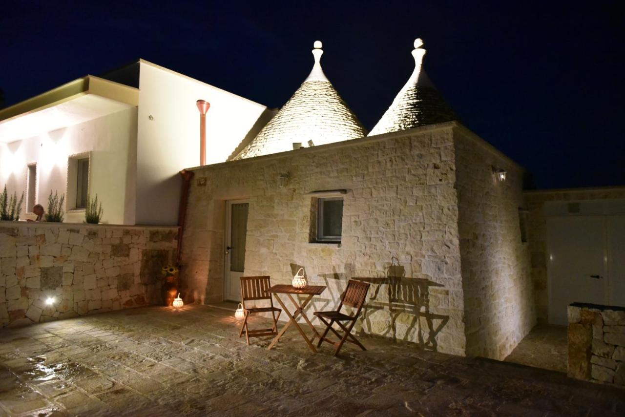 הוילה מרטינה פרנקה Trulli Dal Sole Alla Luna מראה חיצוני תמונה