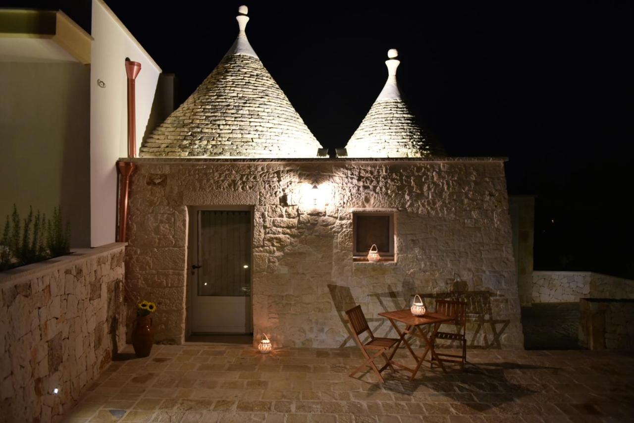 הוילה מרטינה פרנקה Trulli Dal Sole Alla Luna מראה חיצוני תמונה