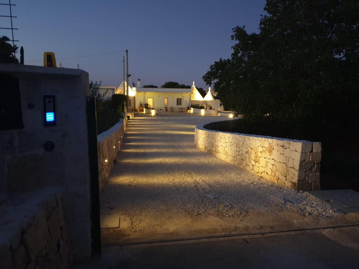 הוילה מרטינה פרנקה Trulli Dal Sole Alla Luna מראה חיצוני תמונה