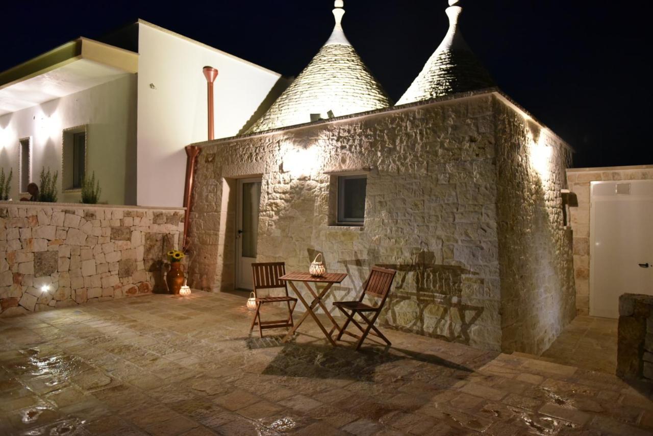 הוילה מרטינה פרנקה Trulli Dal Sole Alla Luna מראה חיצוני תמונה