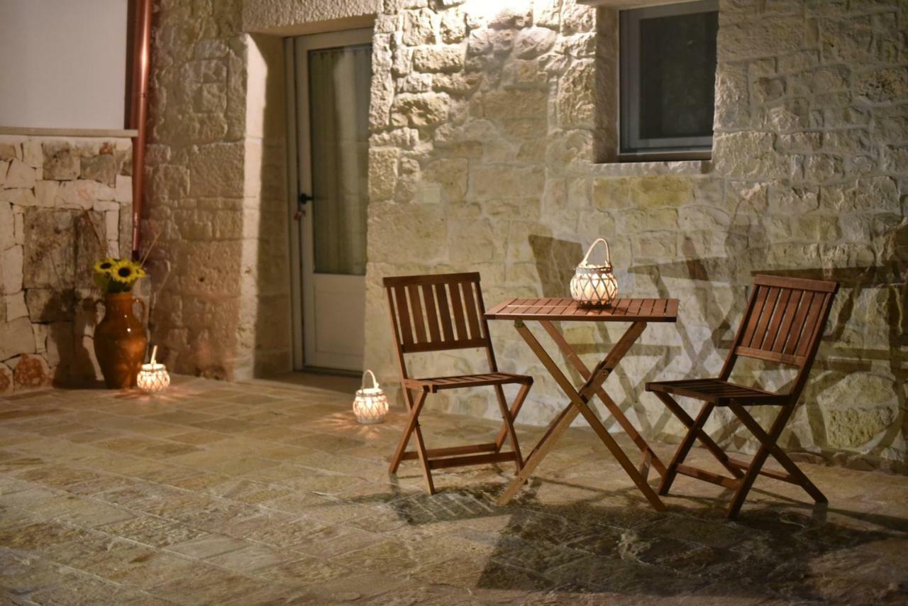 הוילה מרטינה פרנקה Trulli Dal Sole Alla Luna מראה חיצוני תמונה
